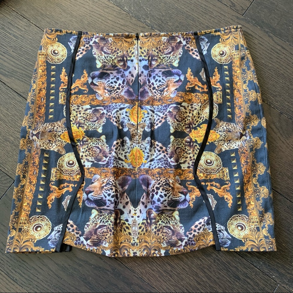panthera Prints skirt,symmetry prints - Picture 2 of 3